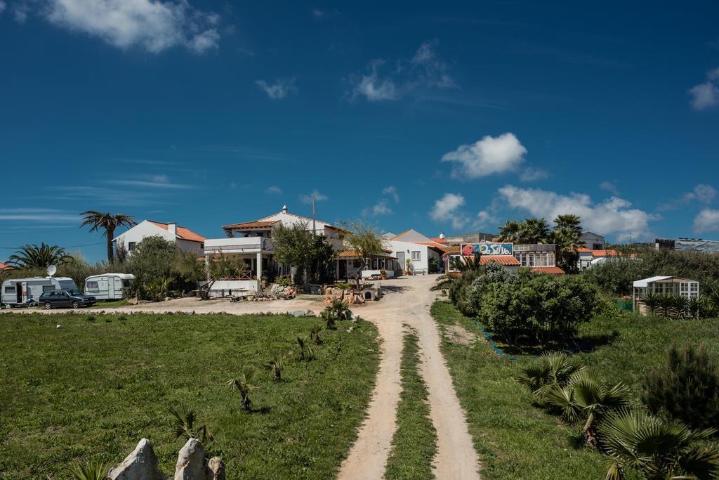 Da Silva Surfcamp Ostello Areia Branca Esterno foto